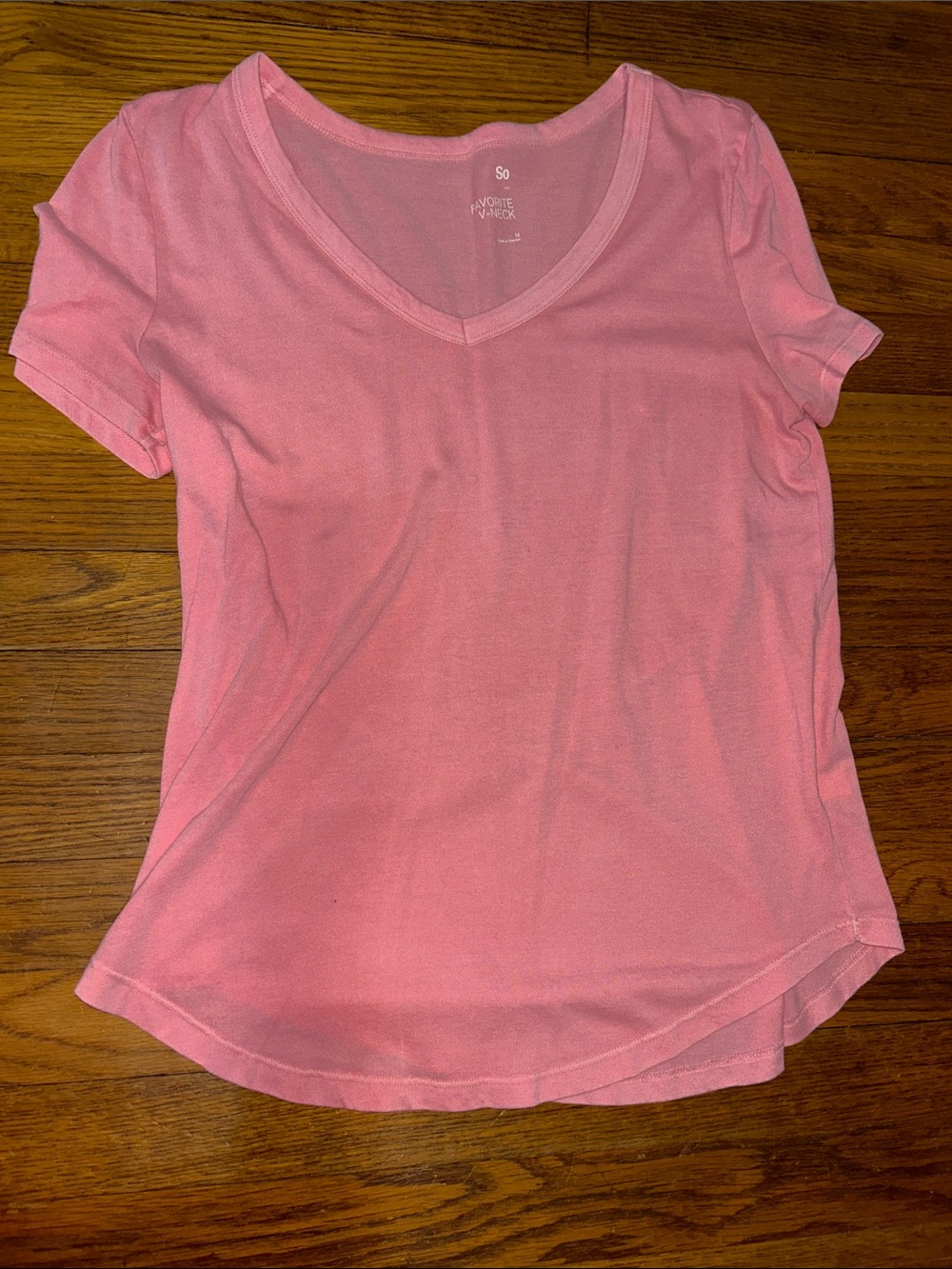 SO Pink V-Neck Short Sleeve Tee